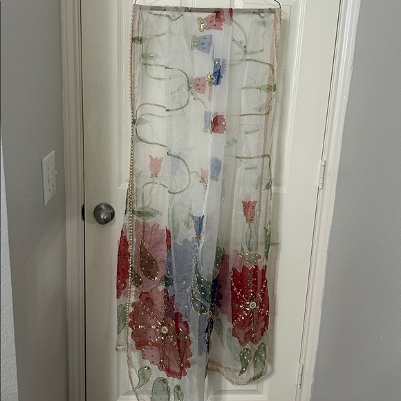 Organza Duppatta stole white painted floral full size. Pearl sequins work. NWOT - Picture 4 of 13